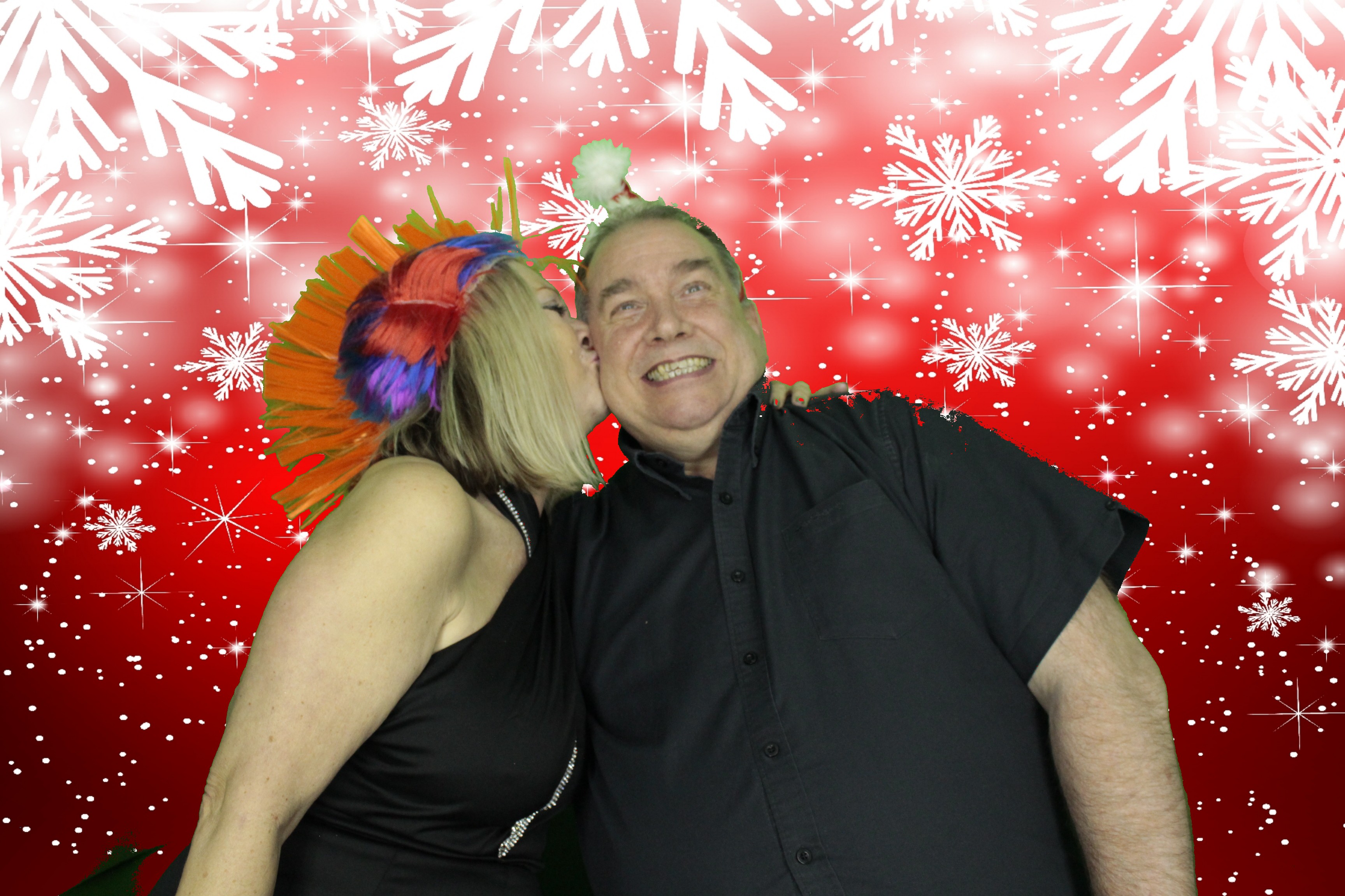 Ocean Network Express Christmas Party 2019 | View more photos from the event at gallery.myphotoboothexperience.co.uk/u/MyPhotoBoothExperienceLtd/Ocean-Network-Express-Christmas-Party-2019